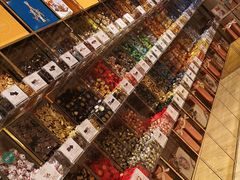 零售区-VENCHI 闻绮(北京国贸商城店)