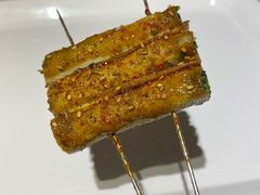 烤豆皮菜卷-三个大叔烤羊肉串·炭炉砂锅菜(西三旗店)