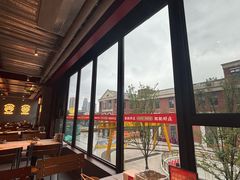 -肥肥虾庄·金牌油焖大虾(杨园滨江时代walk店)