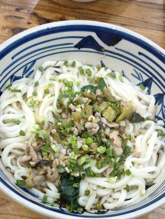 老陕麦大碗面(汉华城店)-"汉华城这个商场实在是人气不高啊 .下班.