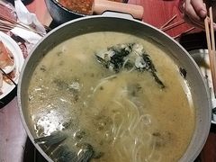 -川人百味·水煮活鱼(赛罕万达店)