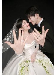 -雅云婚纱摄影工作室旗舰店