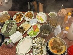 -四囍码头海鲜烧烤自助火锅(外滩南京东路悦荟广场店)