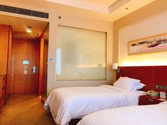 -上海浦东康桥绿地假日酒店