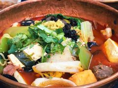 -成都你六姐·牛肉冒菜(上海环宇荟店)
