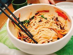 鸡丝凉米线-云海肴汽锅鸡·云南小炒(曲江大悦城店)