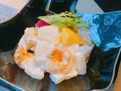 -穹六人间 people 6(岳阳路店)
