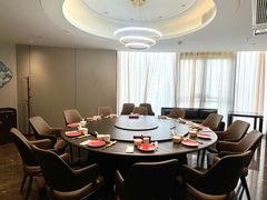 -臻品粤(万科美好广场店)