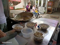 -何老二卤汁凉粉