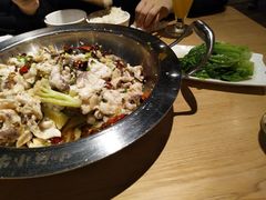 -小鱼小牛·鱼牛干锅·脆鱼火锅(世欧广场店)