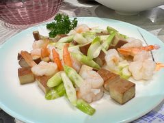 -巧克力渔家.小船海鲜胶东菜(万平口店)