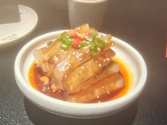 -辣尚瘾·烤鱼·新川菜(牡丹园直营店)
