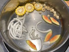 -椰小鸡·琼州糟粕醋·火锅(美兰缤纷城店)