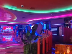 -歌迷量贩KTV(南阳路店)