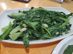 -鹏城人家海鲜酒家·23年老字号(较场尾店)