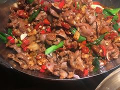 -湘当有饭剁椒鱼头(昆山招商花园城店)