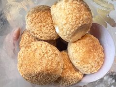 爆浆泡芙-龙城西点LOONG店