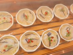 -牛YO寿喜烧·铁板烧和牛火锅自助(市府恒隆店)