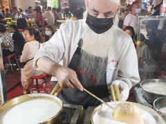 -清真老马家国华牛奶鸡蛋醪糟(正宁路店)