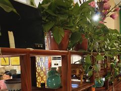 -江城小馆陕南妈妈菜·全球旅行餐厅(钟楼店)