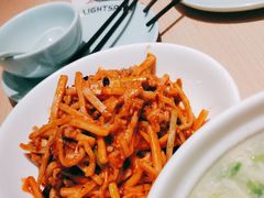 -吕氏疙瘩汤·海鲜新鲁菜(凯德mall新都心店)