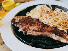 -豪客来牛排(人民东路店)