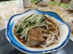 新疆凉皮-清真新疆叶尔羌烤肉店(新香洲店)