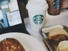 -星巴克(南宁民歌湖店)