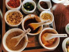 -朝伟清真铜瓢牛肉馆(三十年老·店)