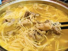 -芳村榕树头叹佬鸡煲(体育西店)