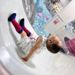 -MINI MARS KIDS CLUB亲子家庭中心(长宁天山店)