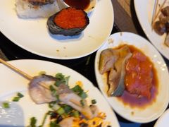 -大中华希尔顿酒店-念自助餐·嗨啤·小龙虾