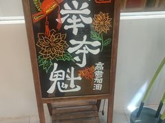 -新华里咖啡书吧(新华书店小寨店)