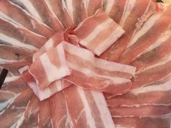 -茅草房·河畔园林火锅