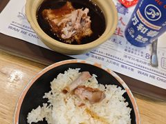 -万和春排骨砂锅米饭(新业广场店)