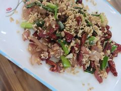 香辣酸肉-邹胖哥好好吃餐馆(荔波美食街店)