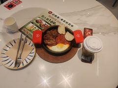 -必胜客(砂之船中东奥莱店)