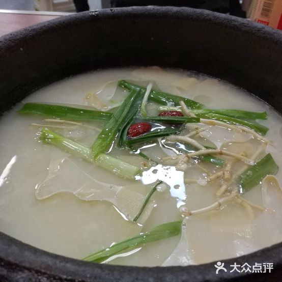 习水特色豆腐皮火锅(江华国际店)