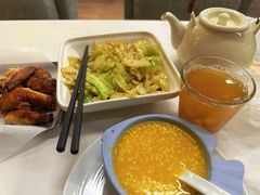 -楚山晓·湖北菜(武汉光谷K11店)
