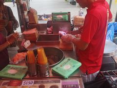 -詹爷爷乌节路街头冰淇淋