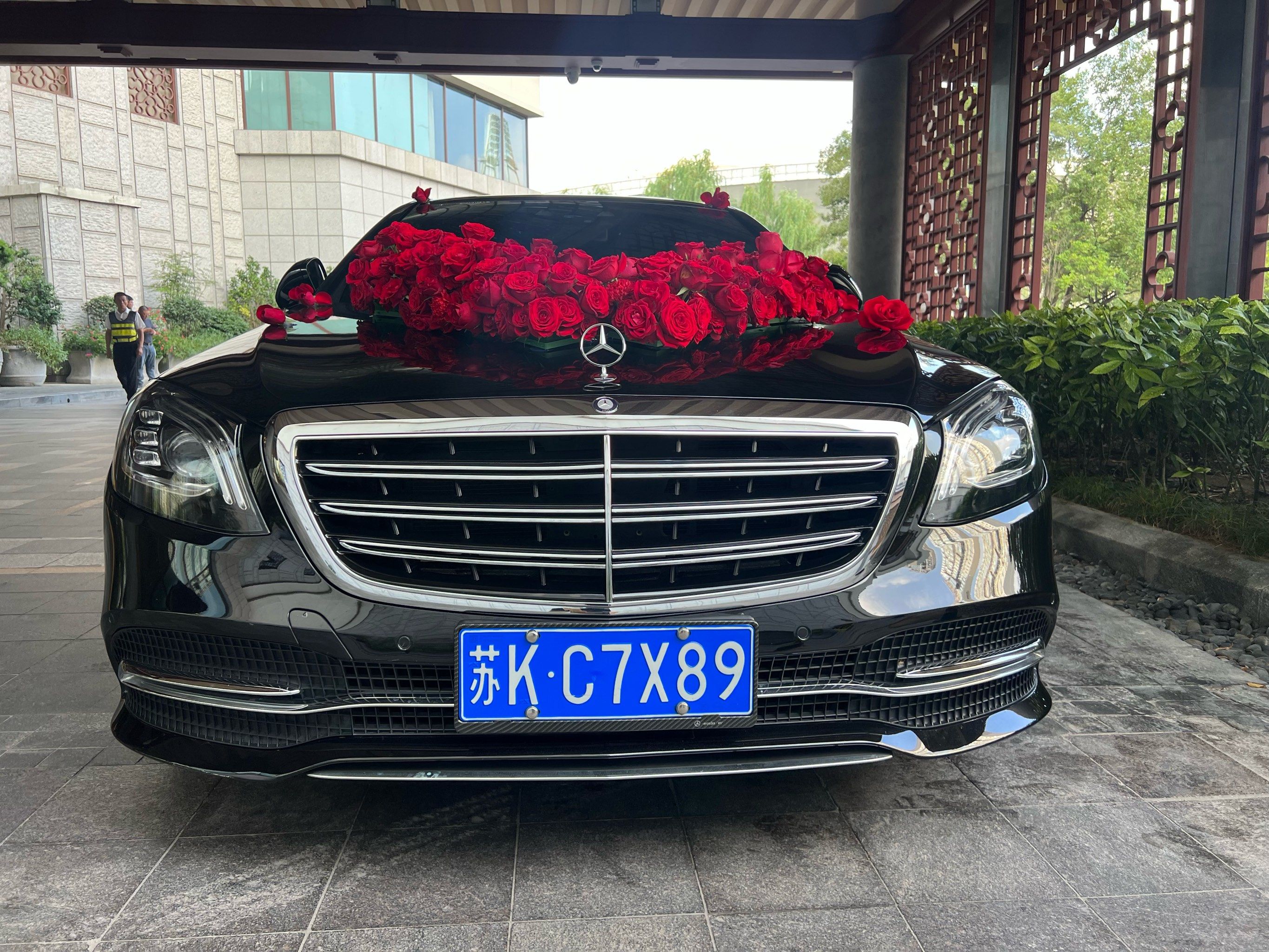 之遇婚车 市区服务 奔驰s➕坦克300