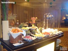 水果-岷山饭店-芝芝自助餐厅