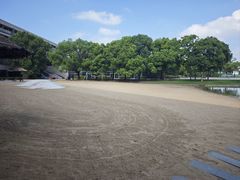 -上海佘山世茂艾美酒店