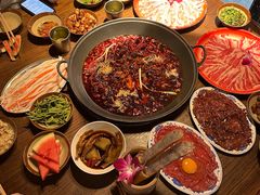 -萍姐火锅·公路夜市(武汉首店)
