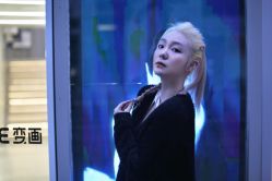 -变画·发型STUDIO