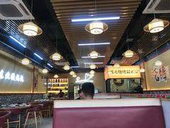 -炖四方东北铁锅炖·烧烤小龙虾(中豪国际店)