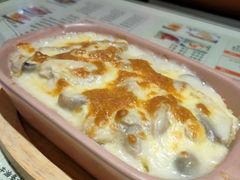 芝士蘑菇鸡柳焗饭-鸿运茶餐厅(皇岗店)
