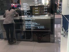-福奈特洗衣洗鞋(海阳路店)