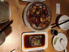 -隔壁老王·家常云南菜(花巷店)