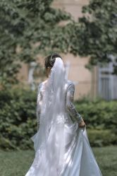 -拉瑞娜LaReine婚纱礼服高级定制